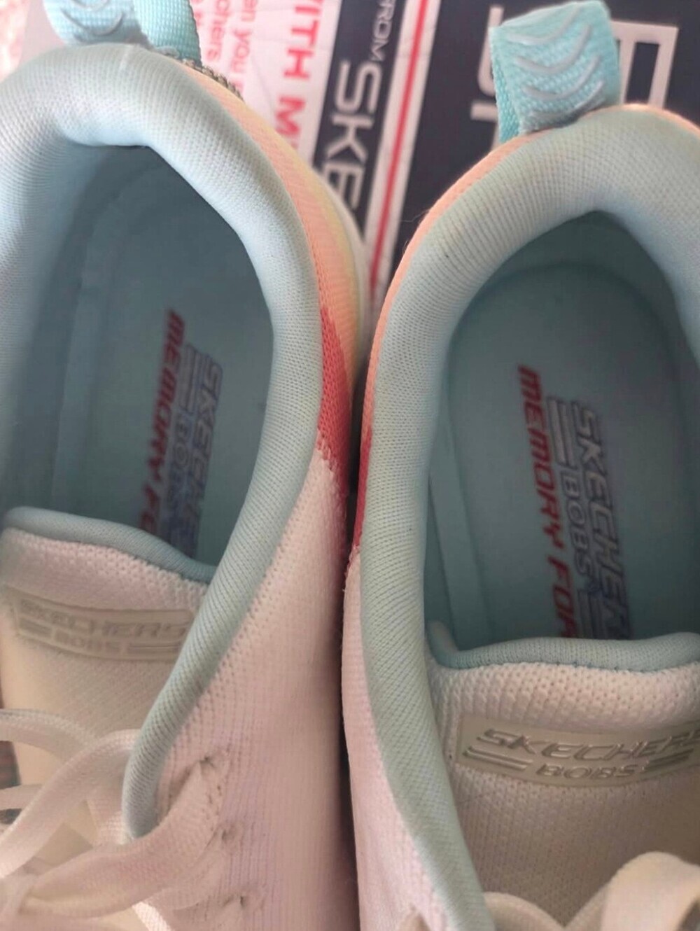 Skechers Bobs Sports Memory Foam Sneakers Women's Size 8. - Picture 3 of 9